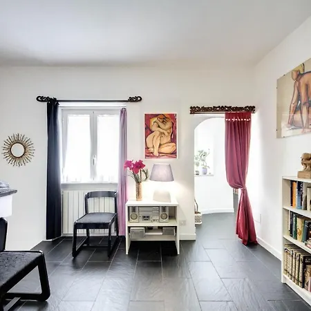 Apartamento Rhome Leonina
