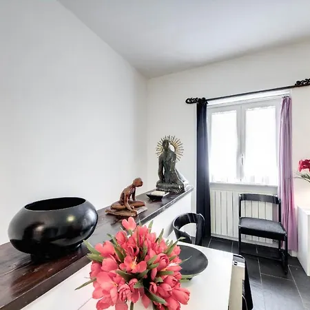 Apartamento Rhome Leonina Roma